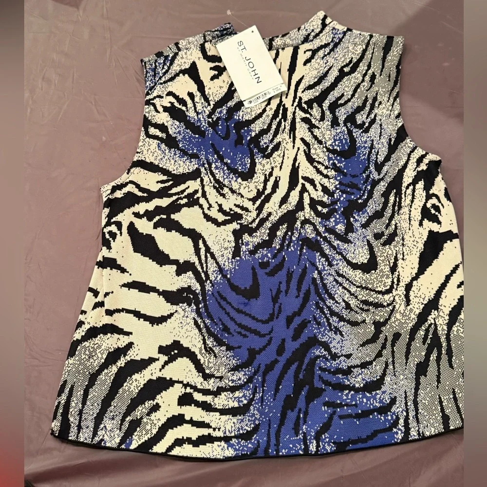 NWT St John Animal Print Sweater Shell Size M MSRP $355 - Picture 9 of 11